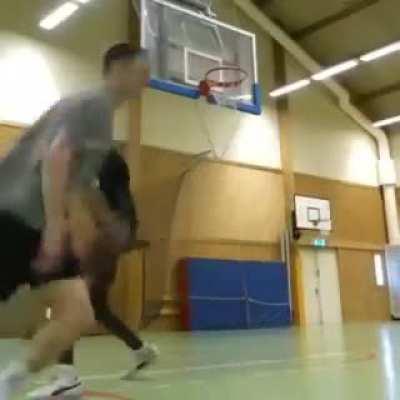 White men can’t jump ?