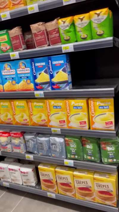 Grocery shopping with a naughty girl