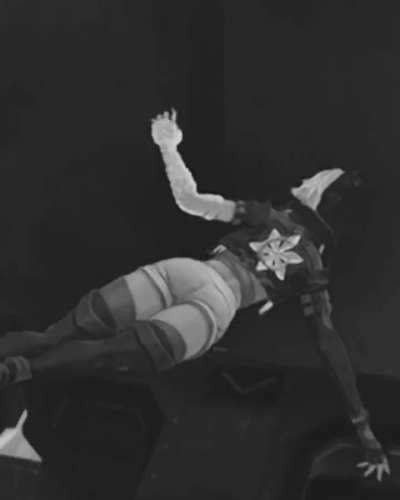 Luna Snow mains be like