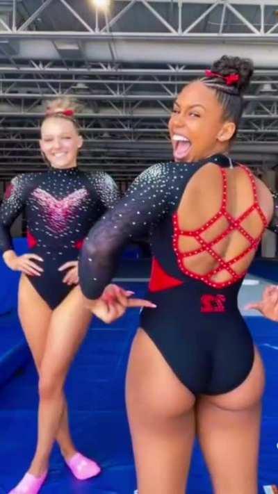 Jaedyn Rucker & Jillian Hoffman of Utah 🖤❤️