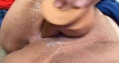 Who does love a creamy pussy