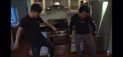 Just wanted y’all to see the dance of Italy one last time  