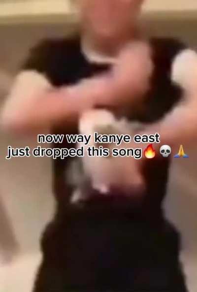 Kanye east always had the ð¥ songs fr