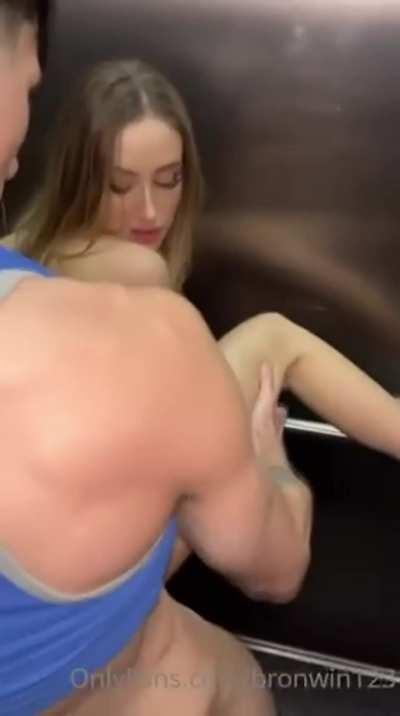 Bronwin Aurora Naked and Fucking in an Elevator Threesome