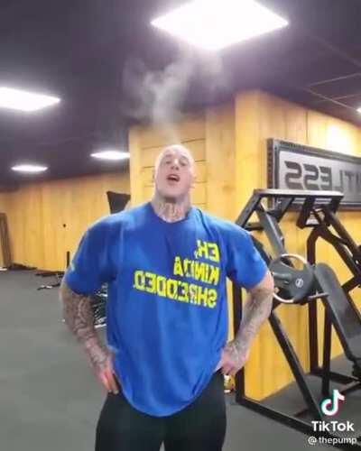 Literalmente el titan colosal