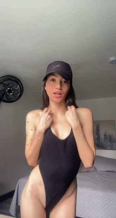 Feeling slutty tonight who wants to see this pussy ?