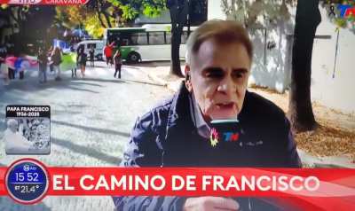 Goloso Francisco. Papa manija.