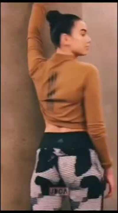 dua lipa needs to be fucked so hard that she couldn't able to walk out from her home for a whole week