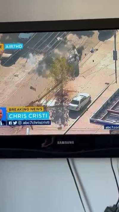 My LA apartment still doesn’t have power. Happy Thursday