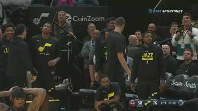 [Highlight] Talen Horton Tucker drives in and hammers it with authority!