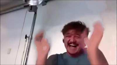 İslamın anlatıldığı gibi bir din olmadığını ilk defa farkedersin