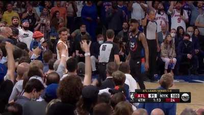 [Highlight] MSG letting Trae Young know how they feel about him