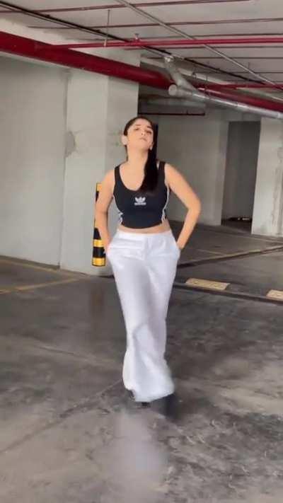 Prachi Kadam - Dance at the car park