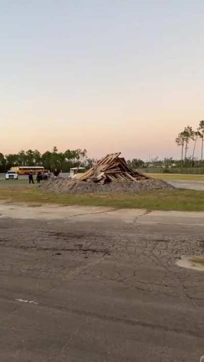 that's some 007 shit