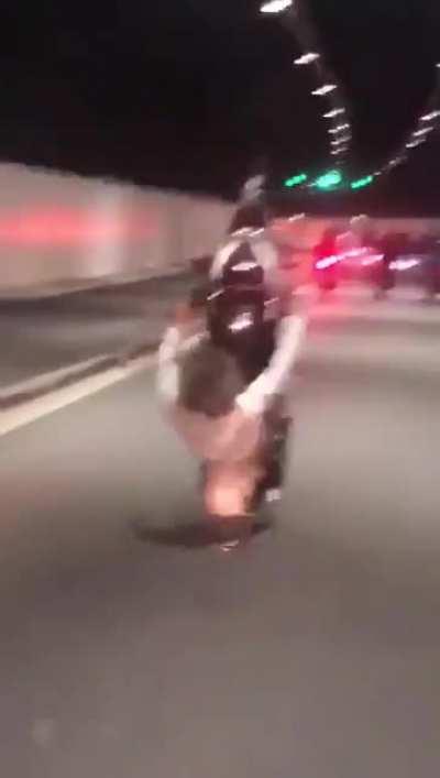 Do the wheelies, break your back!🤭