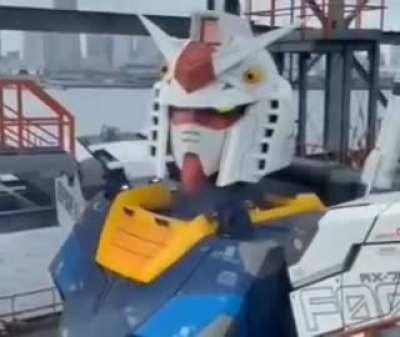 When someone says something mechaphobic so you hit em with that gundam stare