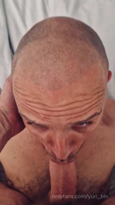 Loved sucking my neighbors cock.