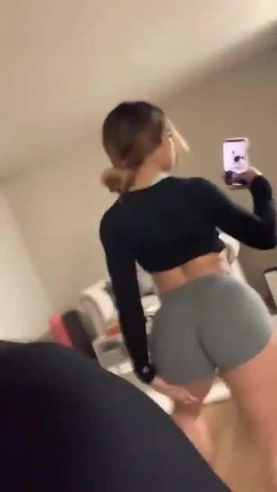 Ass is elite still for an asain girl