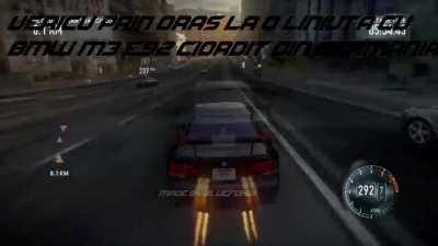 vericu cu bmw-u m3 e92 la o liniuta prin oras