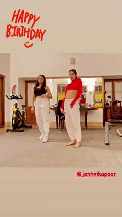 Happy Birthday Janhvi Kapoor 💦🥵