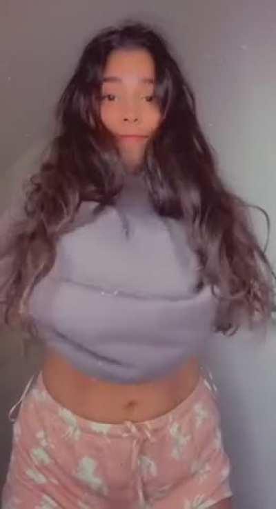 Are you into girls with body types like mine?