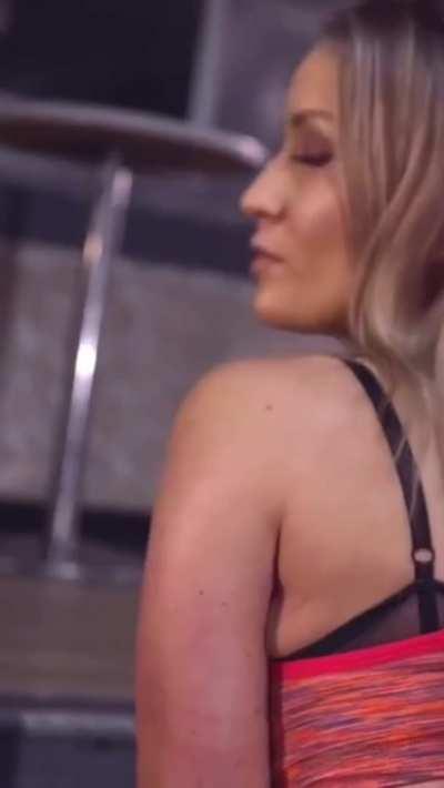 She Couldn’t Help It. She Desperately Needed A Mans Cum