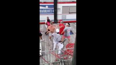 Boat Dock Quickly Becomes A Royal Rumble After Black Men Provided Much-Needed Backup after a group of White Men Cornered and Attacked Black A Security Guard in Montgomery, Alabama