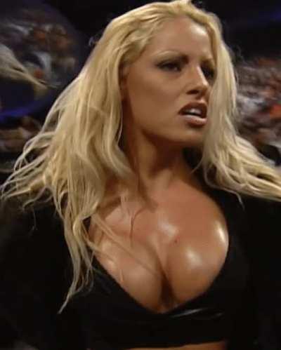 Trish Stratus