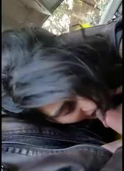 Making this hot gf of a friend to cheat and suck my dick