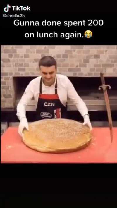 Gunna is preposterously round. You may giggle