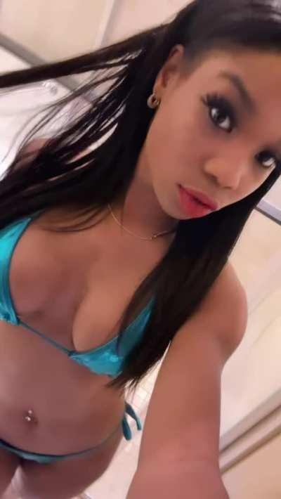 Looking for a shower buddy!