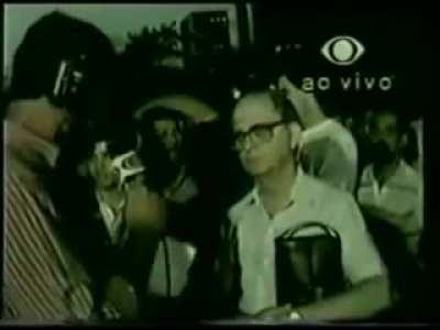 Não sei se já postaram essa pérola, Debate de um neonazista negro x Judeu