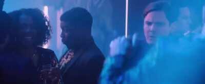 ZEMO Dancing to E-GIRLS ARE RUINING MY LIFE!