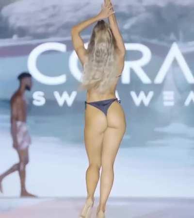 Runway Jiggle