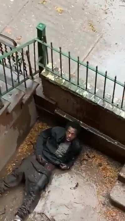 This is not the place for mastrubating mhm