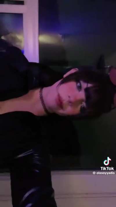 Que tetas hermosas, una pena que no subió más videos