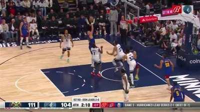 [Highlight] Jamal Murray behind the back to Jokic!