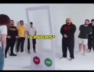 title gaand mein dal liya gaya hai