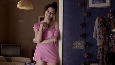 Nathalie Emmanuel in Misfits S3:E1