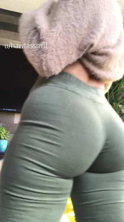 Reddit's best milf ass