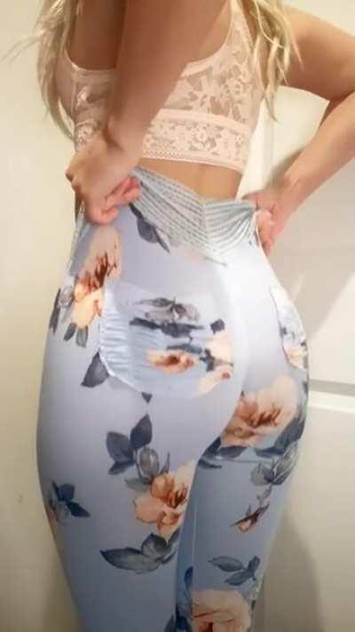 Leggings be looking 👌🏻🍑