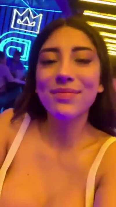 Pasen más fotos de Diana Elizondo