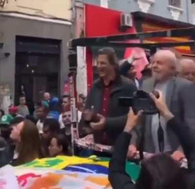 KKKKKKKKKKK A campanha de marketing do Bolsonaro é sensacional