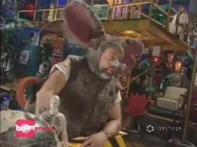 Tem um colega com dúvida sobre o método científico? Mostre esse vídeo!