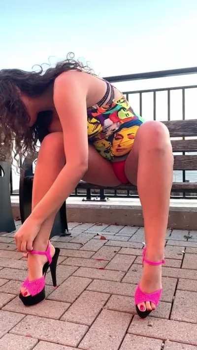 I love showing off my new outfit in public