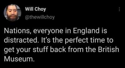 time for a smash and grab (credit to u/bileciked)