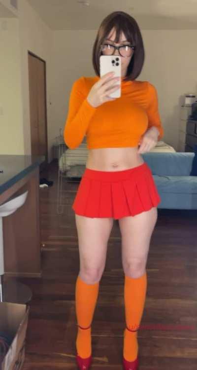 Velma (simoniliciousxxx)
