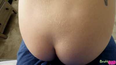 Stepsis wants to be a stripper