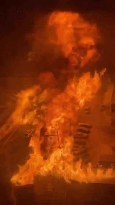 LPG Truck Explodes In Mongolian Street Engulfing Parked Cars In The Fastest Spread of Gas