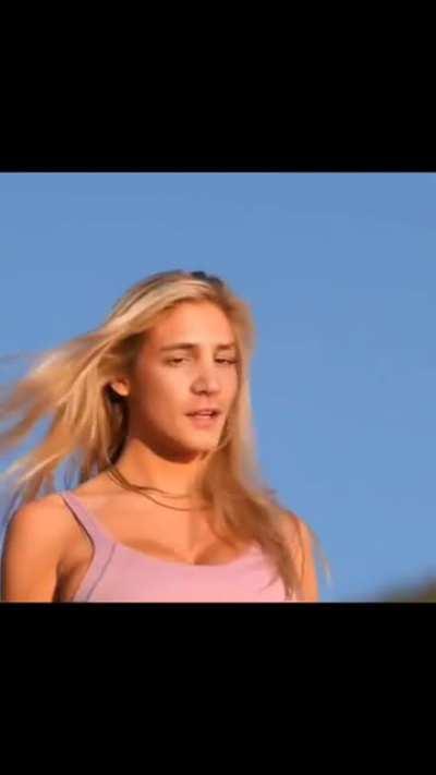 [Proof of concept] Tiktok girls but replaced with Xqc | SAFE | (link in comments)